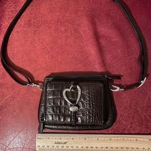 Brighton HeartLqnd Med Wallet w adjustable strap